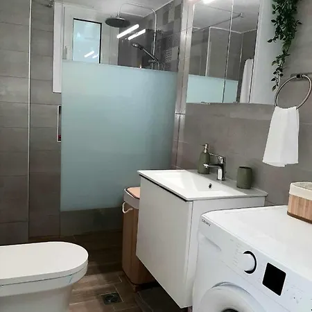 Apartment Matinas Garden House Near The Sea *